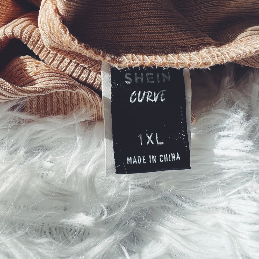 ❌ S O L D ❌
Nude Bodysuit